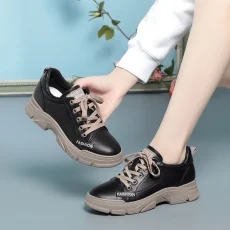 Spring Non-slip Soft Leather Sneaker Trekking Footwear New Women's Thick-soled Lace-up Leisure Skateboard Sports Shoes 2