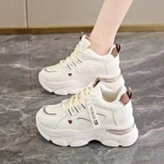 Thick Soled Breathable Women's Shoes Autumn Winter New Casual Sports Interior Height Increasing Versatile Vulcanized Shoes 5