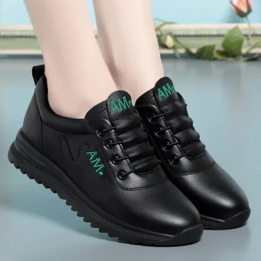 Little White Shoes Women's Sports Casual Soft Single Shoes Spring Autumn Designer Sneakers Middle-aged And Elderly 3