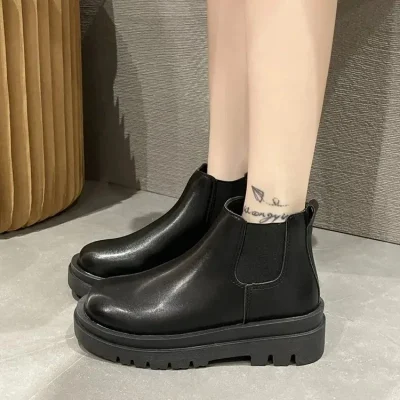 Chelsea Women Short Boots Flat Martens Boots Women British Wind Tube Thick Bottom Smoke Pipe Botines Botines Mujer 3