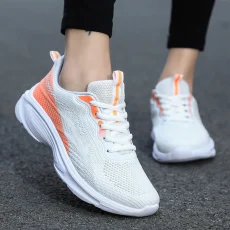 Fashion Women's Sneakers Comfortable Lightweight Soft Non-slip Flat Casual Sports Shoes Outdoor Running Shoes Women's Sneaker 3