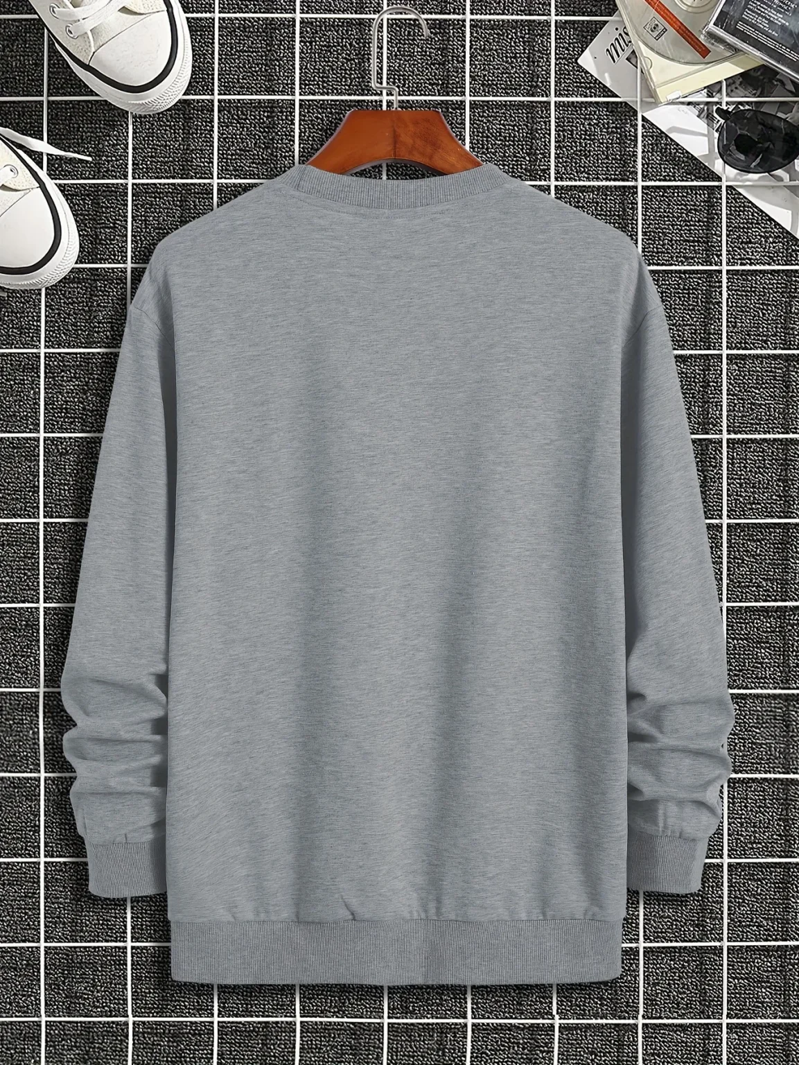 Men's autumn and winter fashionable casual loose Los Angeles letter printed fleece pullover round neck long sleeved sweatshirt 5
