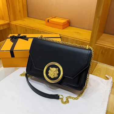 Women's Handbag Fashion Chain Shoulder Bag Trend Leather Crossbody Small Square Bag Ladies Casual Tote Messenger Bag 1