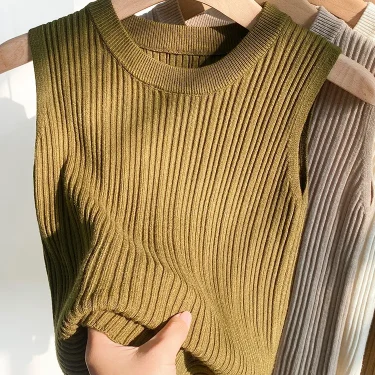 Korea Knitted Vests Women Top O-neck Solid Tank Blusas Y2K Summer New Fashion Female Sleeveless Casual Thin Tops 5