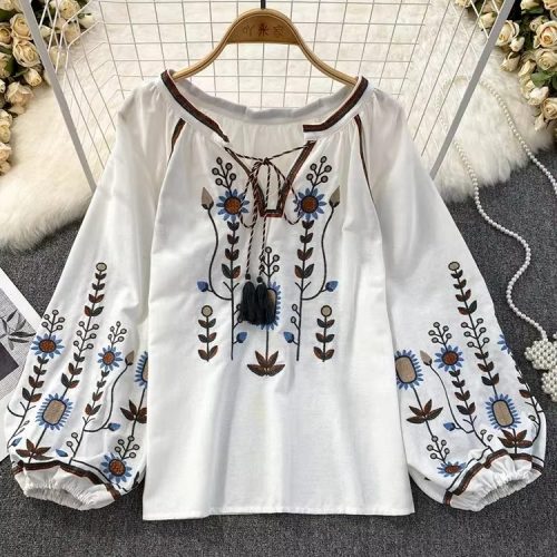 Women Spring Blouse Ethnic Style Retro Literature Loose Embroidered Cotton Linen Round Neck Pullover Shirt Casual Top D3549