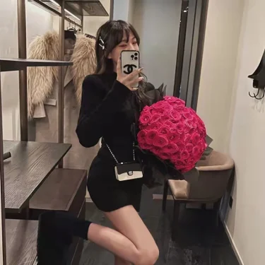 Two Piece OF Pullover Autumn/Winter Knitted Sweater Set Pure Desire Short Sweater Sexy Spicy Girl Arm Wrap Skirt Sweater Female 3