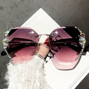 2025 Luxury Brand Design Vintage Rimless Rhinestone Sunglasses Women Men Fashion Gradient Lens Sun Glasses Shades for Female 1