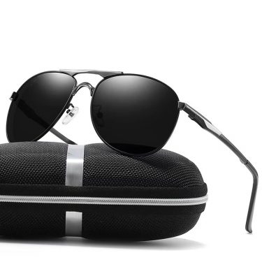 Classic Men And Women Polarized Sunglasses Fashion Metal Pilot Driving Fishing Sun Glasses Man Vintage Sunglass UV400 Eyeglasses