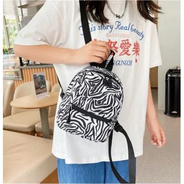 Fashionable Cute Girls Backpack Portable Mini Women Ladies Travel Shoulder Bag Canvas Things for Boy Schoolbag Floral Print 3