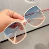 Photochromic