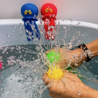 Baby Bath Toys Sponge Water Absorbing Octopus Squeezing Stress Relief Toys Summer Swimming Play Water Bath Toy for Children 4