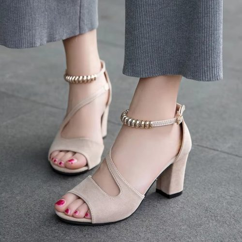 Summer Fish Mouth Style Large Size 34-42 Solid Color Fashion Beaded One-line Buckle All-matching Low Top Sandals for Women