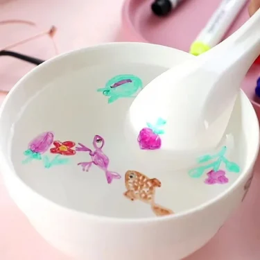 Water Floating Pen Magical Ink Pens With Spoon Floating Color Water Painting Floating Chalk Art Graffiti Drawing Set For Kids 5