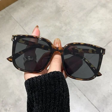 New Women Designer Sunglasses Luxury Cat Eye Sun Glasses Female Classic Vintage Glasses UV400 Outdoor Eyewear Oculos De Sol 2