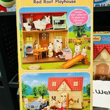 Original Sylvanian Families Keychain Clothes Sorpresa Furniture Chihuahua Figures Houes Accesorios Family Toy Sweet Dream House 4