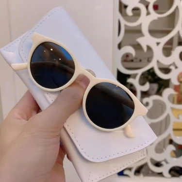 New Hot Sales Cute Sweet Sunglasses Kids Sun Glasses Vintage Trend Baby Sunglasses Korean Sunglasses for Boys And Girls UV400 3