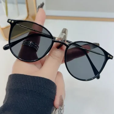 New Korean Fashion Trend Women Sunglasses Men Unisex Outdoor Sunshade Glasses UV400 Sunscreen Polarizing Sunglasses 3