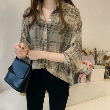 Fashion Casual Thin Chiffon Loose Batwing Sleeve Plaid Women Shirt 2022 Office Lady All-match Lapel Button Oversize Woman Blouse 2