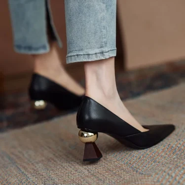 Handmade Leather Women Pumps Sexy Pointed Toe Chic Stylish Office Working Shoes Strange High Heel Stilettos Black Dress Shoes 2
