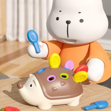 Montessori Hedgehog Toys Plug-in Toy Exercise Hands-on Ability 18 Months +, Educational Color Recognition and Number Pairing