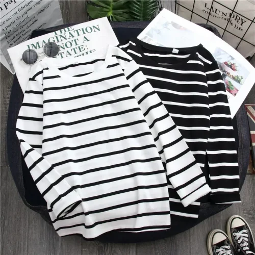 Women Loose Round Collar Autumn Stripes Print Loose Long Sleeve Casual Simple Wild T-Shirt 1