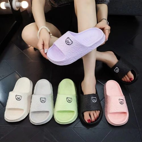 Women's Flat Slippers Solid Color Bathroom Slippers Home Use Couple Sandals Cute Bear Decoration Outdoor Beach Sandals