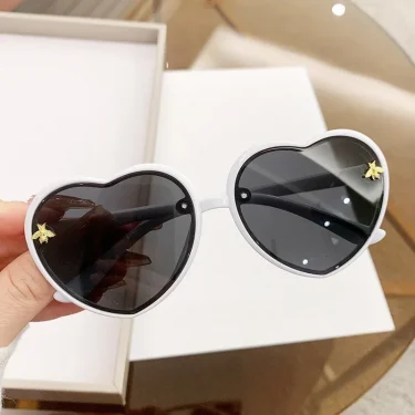 Fashion Heart Kids Sunglasses Children Retro Cute Pink Cartoon Sun Glasses Frame Girls Boys Baby Sunglasses UV400 Eyewear 4