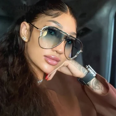 Oversized Square Shield Sunglasses Women Big Frame 2025 Luxury Brand Butterfly One-Piece Sun Glasses For Ladies Eyewear UV400 6