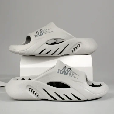 New Summer Men Massage Slippers Sides Indoor Outdoor Sandals Beach Casual Shoes Soft Sole Slides Men Flip-flops Men's Sandals 6