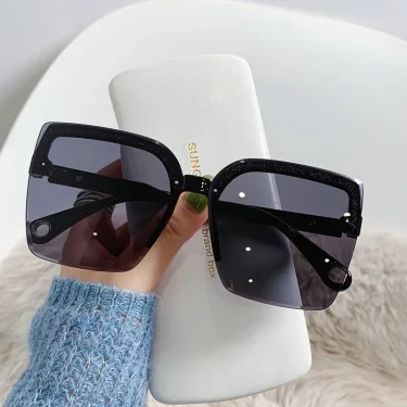 Oversized Sunglasses Man Woman Fashion Rimless Vintage Square Sun Glasses Eyewear Luxury Brand Design UV400 Female Shades 2