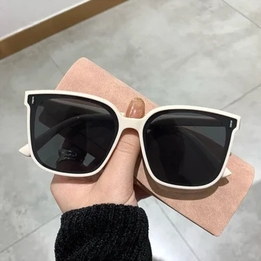 New Women Designer Sunglasses Luxury Cat Eye Sun Glasses Female Classic Vintage Glasses UV400 Outdoor Eyewear Oculos De Sol 1