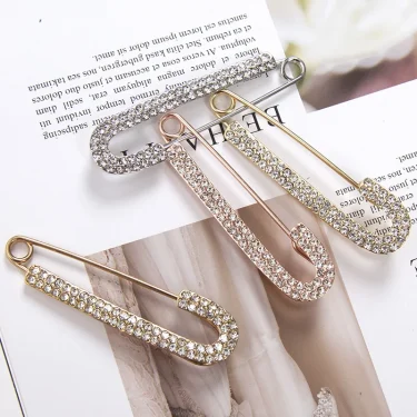 Simple Women Crystal Brooches Pin for Lady Vintage Jewelry Shiny Rhinestone Decoration Buckle Pin Paper Clip Accessories Gifts 1