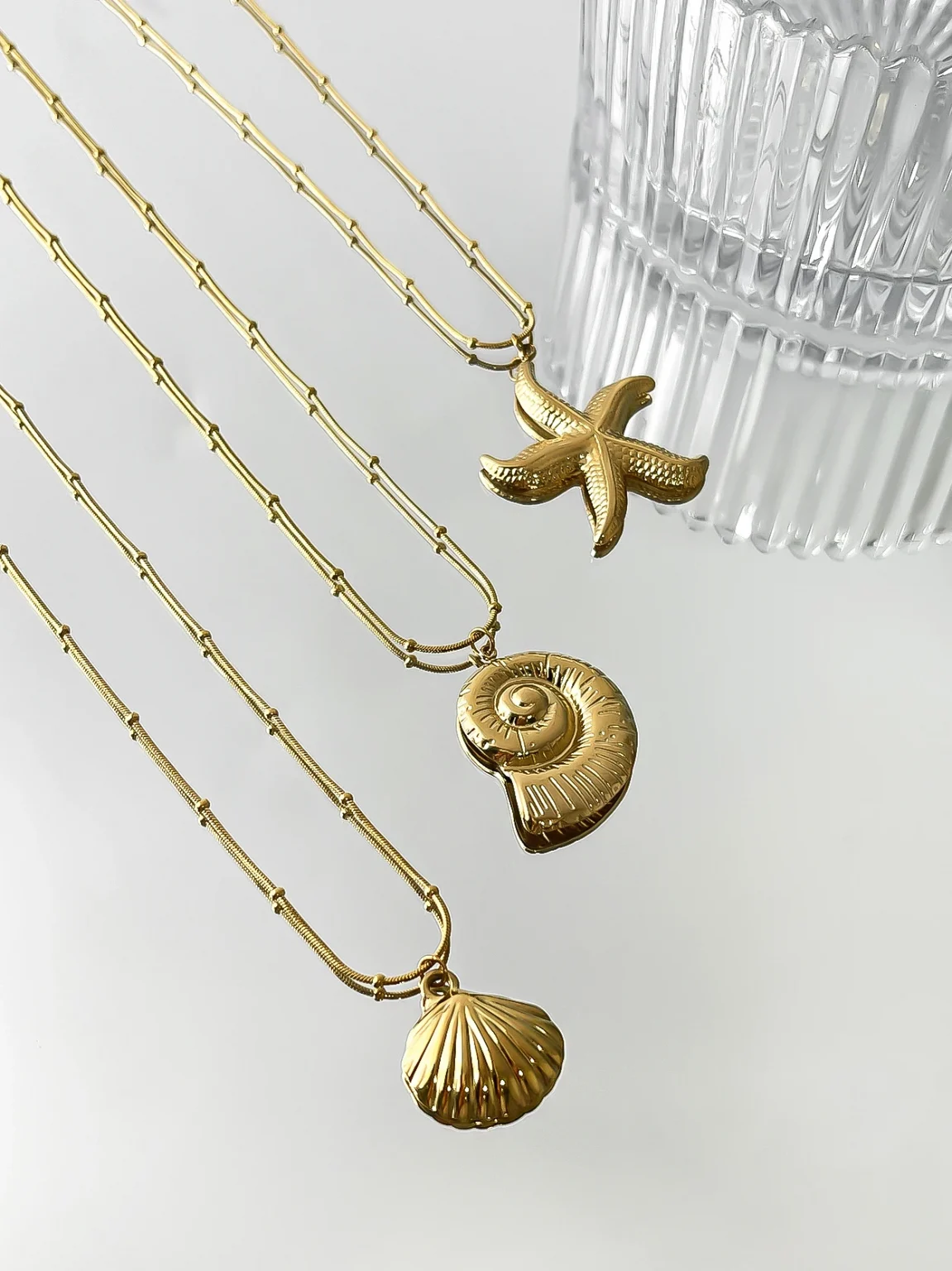 Peri'sbox Minimalist Starfish Stripe Conch Scallop Shaped Pendant Necklace for Women Waterproof Trend Jewelry Summer Beach Party 5