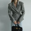 Grey 02