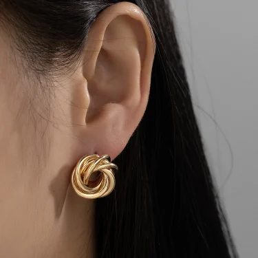 Fashion Gold Color Pearl Hoop Earrings Set Vintage Circle Geometric Twist Stud Earrings for Women Girls Trendy Jewelry Gift 2
