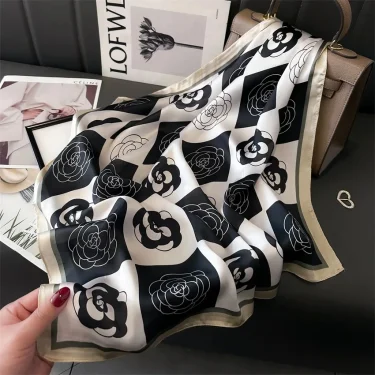 Luxury Silk Scarfs Square Scarf Korean Fashion Kerchief Popular Silk Scarves Bandanna Wraps Scarf Decoration Shawl 70*70CM 3