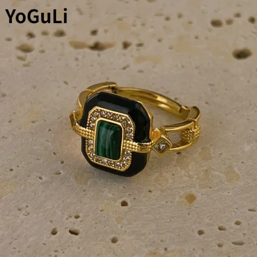 Fashion Jewelry Vintage Temperament Stone Metallic Rings For Women 2024 Trend New Delicate Design Accessories 1