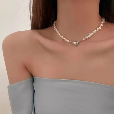 Korean Fashion Pearl Chain Choker Necklace for Women Girls 2025 Trend Jewelry Heart Pendant Necklace Bridal Engagement 4