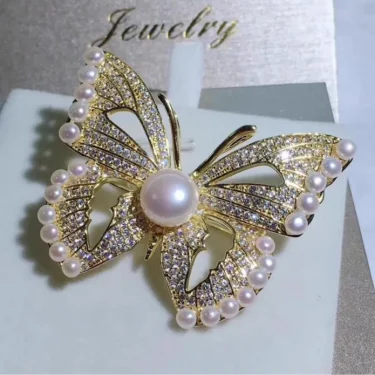 Luxury Rhinestone White Pearl Butterfly Brooches Insect Crystal Pins Fashion Suit Accessory Women's Corsage Outfit Gifts 4