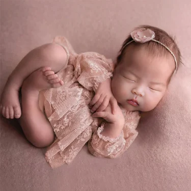 Ylsteed 2 Pieces Set Newborn Girl Lace Dress Romper with underpants Baby Girl Photography Outfits 1