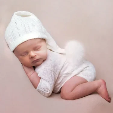 Ylsteed 2 Pieces Set Newborn Photo Shooting Clothes Knitting Baby Boy Jumpsuit with Pompom Hat Infant Photography Props 1