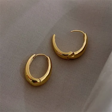 LATS 2024 Hot Sale Fashion Metal Drop Earrings for Woman Vintage Hoop Earring Trend Classic Party Wedding Pendant Jewelry Gift 4