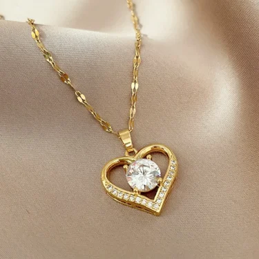 Artificial Gems Heart Pendant Necklace for women 2022 Golden Stainless Steel Lips Neck Chain Female Necklaces Jewelry for Girl 4