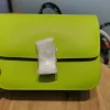 Fluorescent