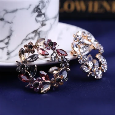 High-end exquisite leaf ring rhinestone brooch corsage collar pin pin jewelry clothing accessories 6