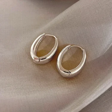 LATS 2024 Hot Sale Fashion Metal Drop Earrings for Woman Vintage Hoop Earring Trend Classic Party Wedding Pendant Jewelry Gift 2
