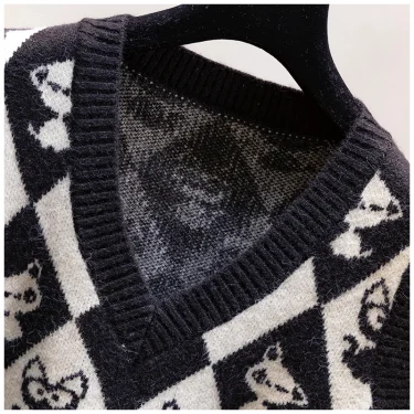 Women's spring and autumn 2023 fashion new knitted vest sleeveless v-neck sweater Korean style foreign style top 4