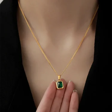 Retro Square Green Zircon Pendant Necklace For Women Titanium Steel Necklace Girls Wedding Engagement Jewelry 3