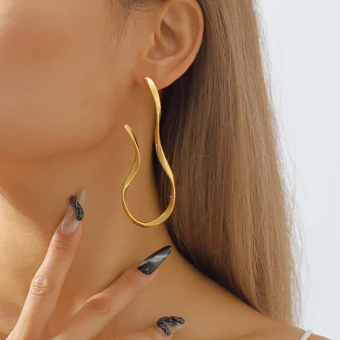 Exaggerated Irregular Lines Big Dangle Earrings for Women Minimalist Asymmetric Twisted Personalized Accessories Fashion Jewelry 2