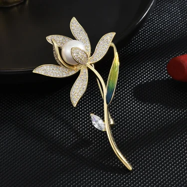 High End Fashion Luxury Rhinestone Narcissus Flower For Women Elegant Pearl Zircon Plant Brooch Pin Clothing Accessories Jewelry 5